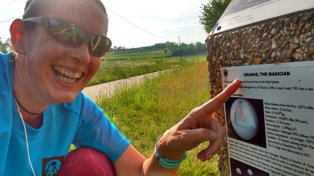 Avenue verte in Nuefchatel-en-Bray - planetary markers