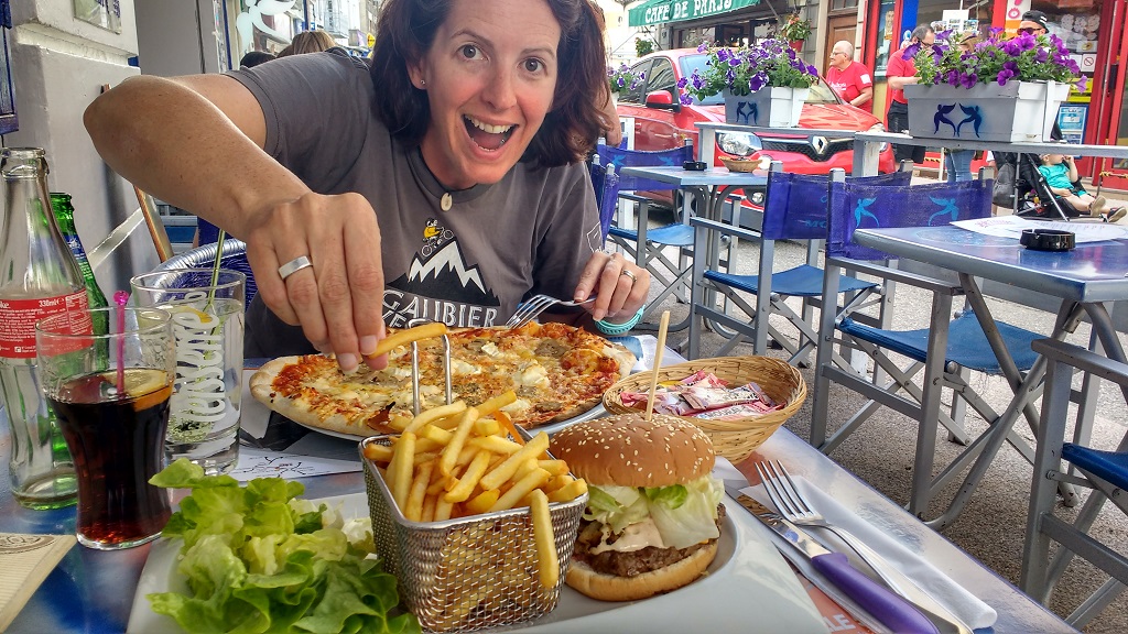 Pizza burger fries cafe meal Le Bourg d'Oisans