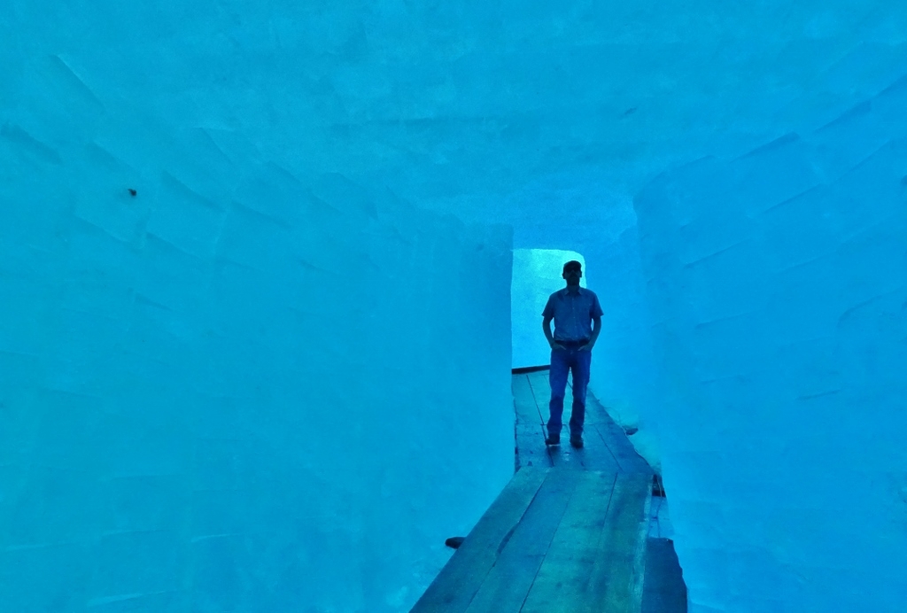 Tunnel inside Rhone Glacier