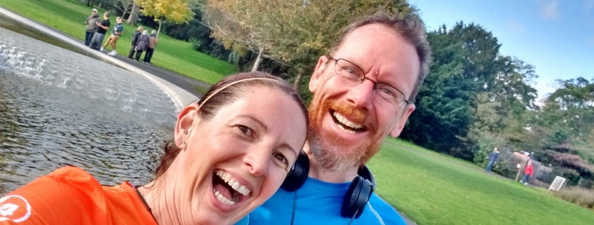 joggers at Diana Memorial Fountain