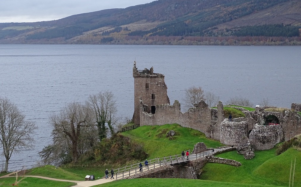Urquhart Castle on Loch Ness