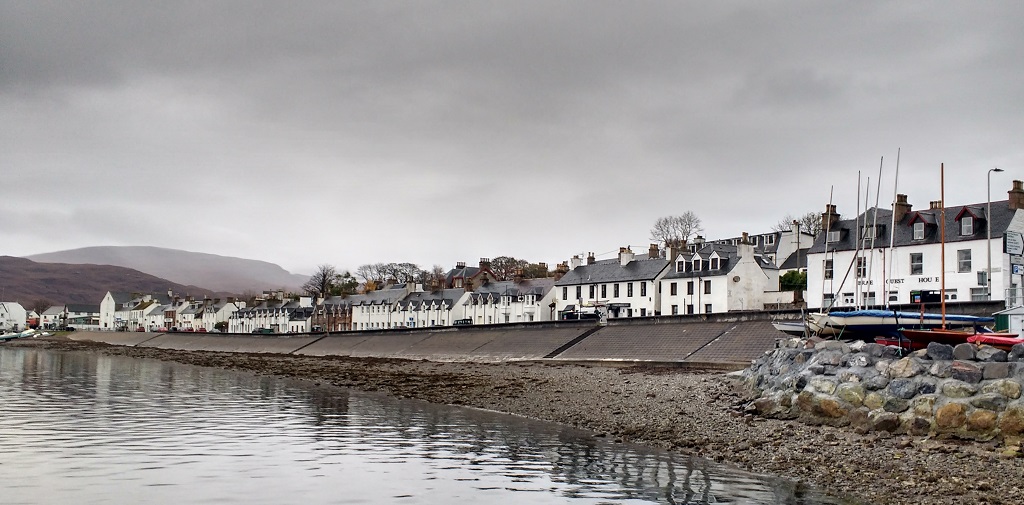 Ullapool: not big, but bigger than anywhere for miles around! We stocked up with food and diesel here.