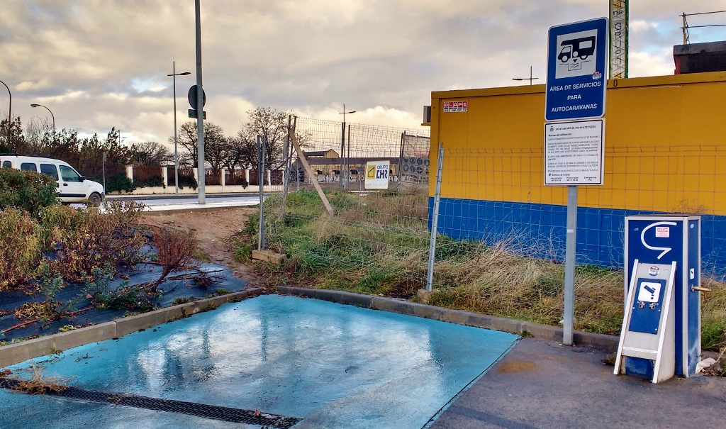 Motorhome aire Aranda De Duero, Spain