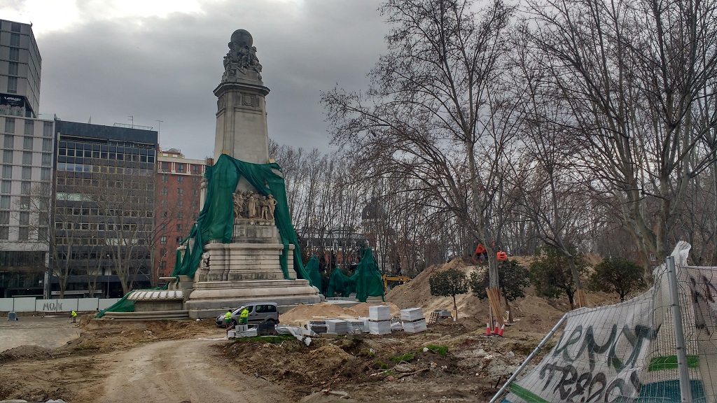 Plaza de Espagne: we'll have to come back and see its new glory in 2021