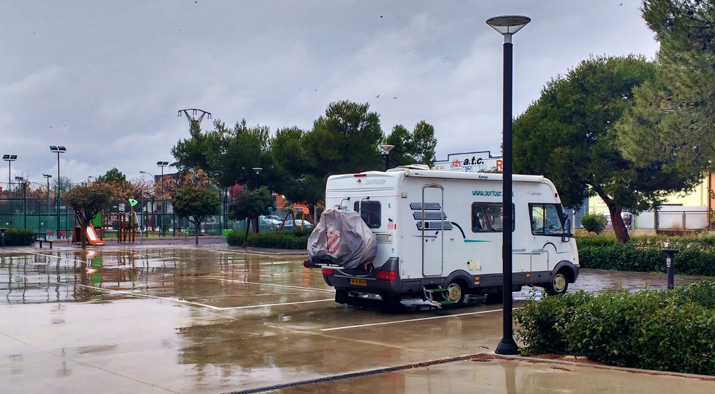 Motorhome aire Valdepenas Spain