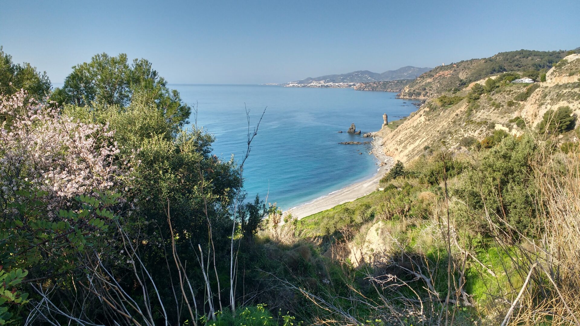 A cove off the N-340 between Nerja and La Herradura
