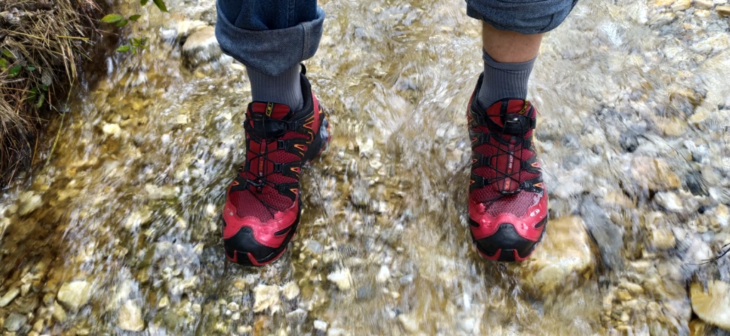 Walks in the Río Higuerón and Chillar tend to require wet feet!