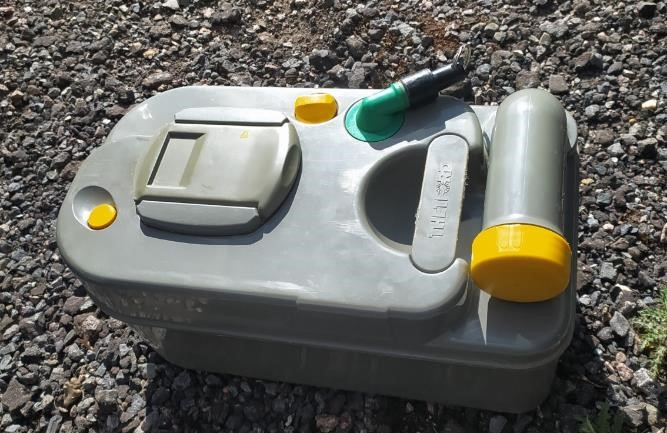 Motorhome camper van chemical toilet cassette Thetford