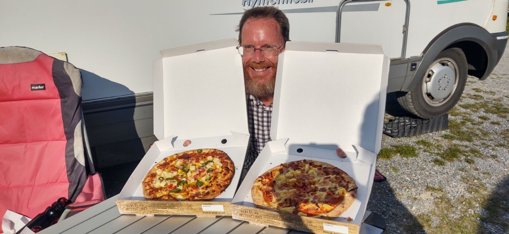 But the Inch Beach takeaway pizza cabin wasn't! We really enjoyed these bad boys