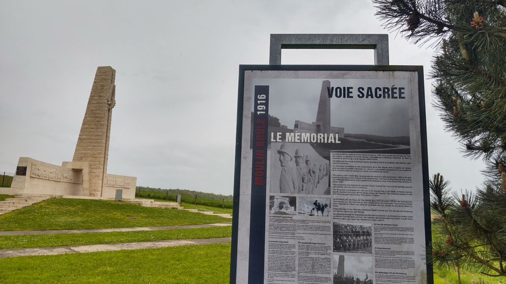 Voie Sacrée monument