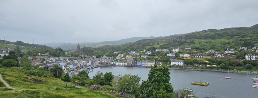 Tarbert village