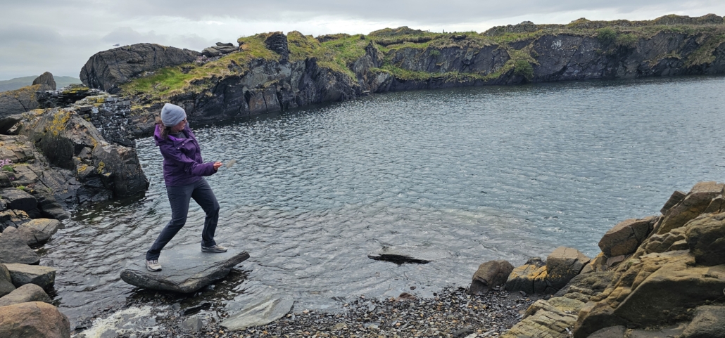 On the platform used by the World Stone Skimming Championship on Easdale 