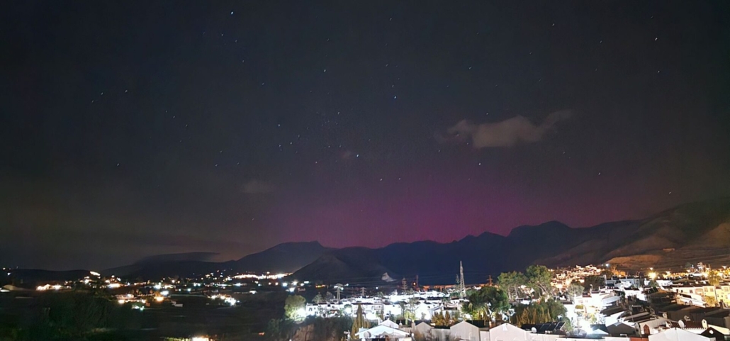 Pinky/Red Glow of Northern Lights seen in Nerja Spain